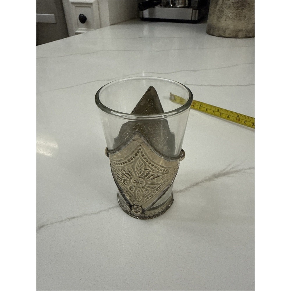 Vintage glass holder - Rare - Very Delicate Design Work - Picture 6 of 10